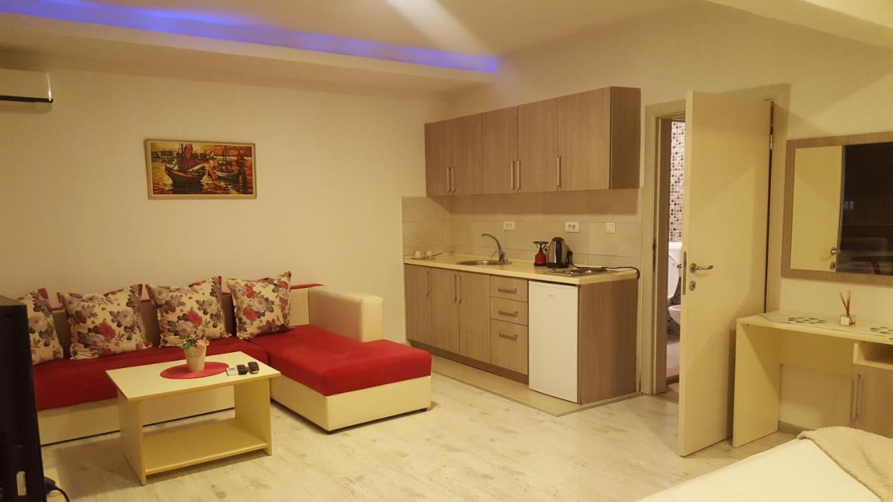 Apartments Ardoni Улцинь Экстерьер фото
