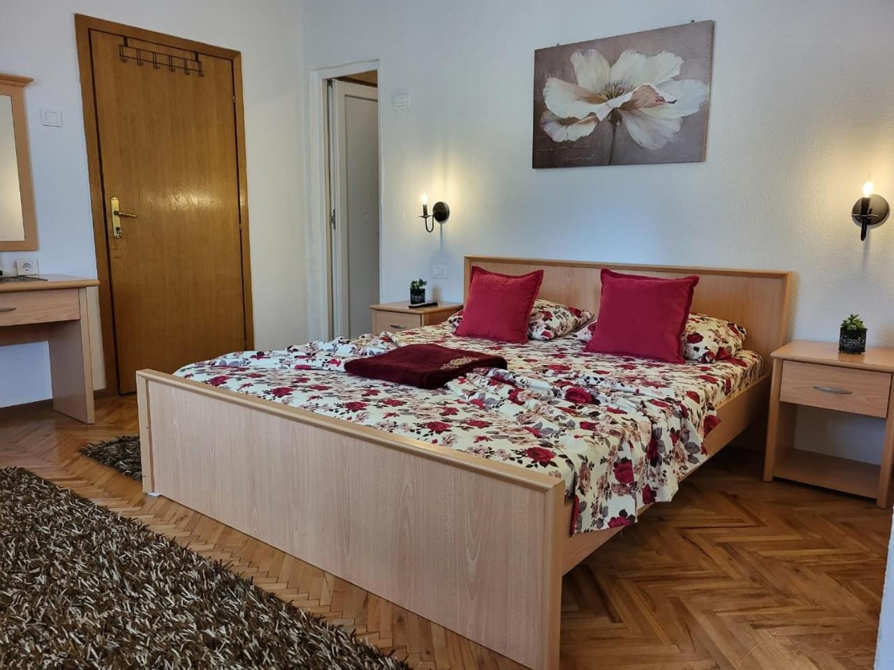 Apartments Ardoni Улцинь Экстерьер фото