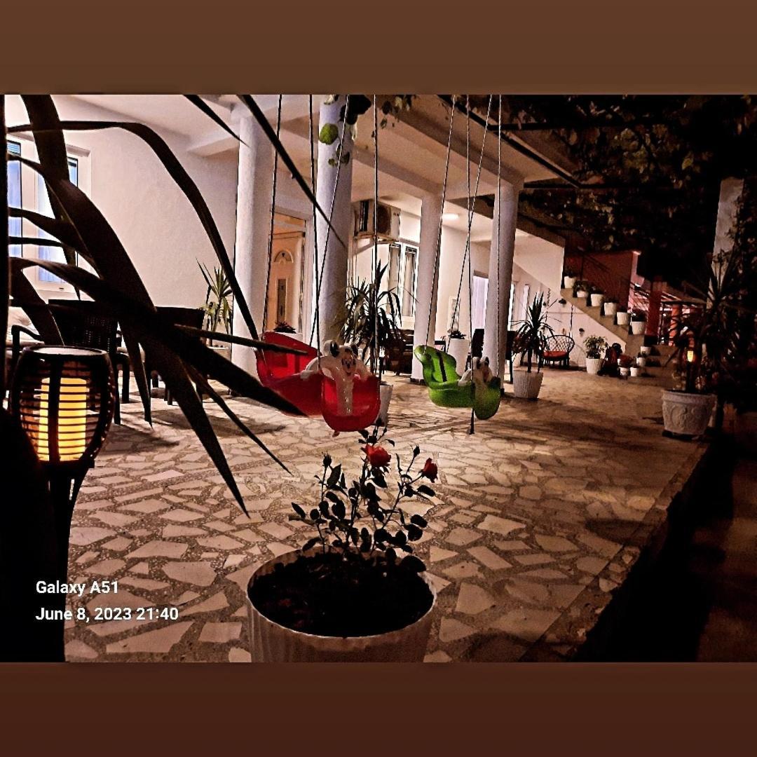 Apartments Ardoni Улцинь Экстерьер фото