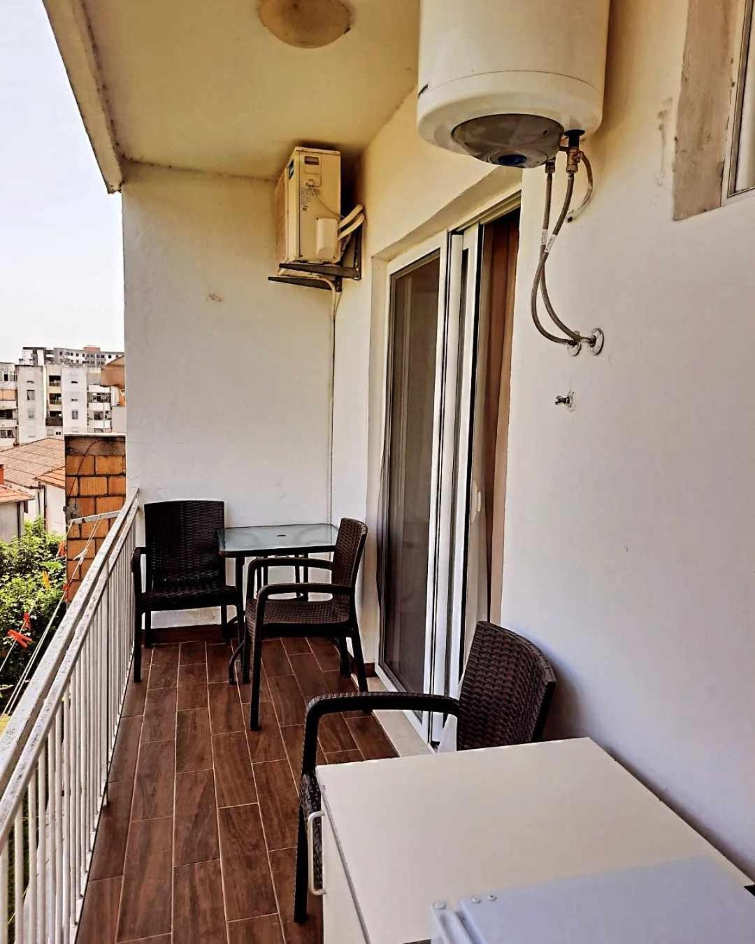 Apartments Ardoni Улцинь Экстерьер фото